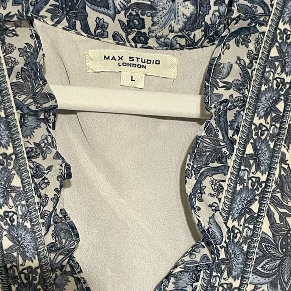 Max Studio London Antique Blue Floral Dress. Size L - Picture 8 of 9